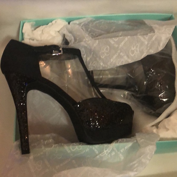 Brand New Jessica Simpson Black Platform High Heels - Picture 2 of 7